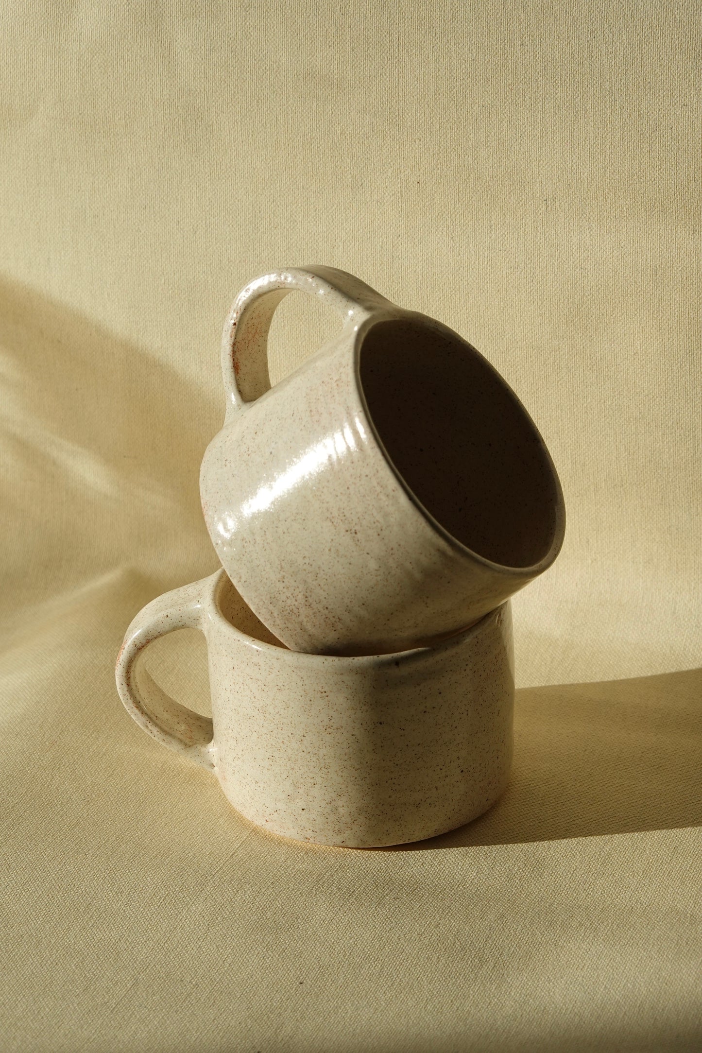 Small handled mug - speckled cream